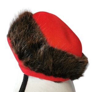 Vintage 1960s Red Wool Felt Hat w/ Rabbit Fur Trim